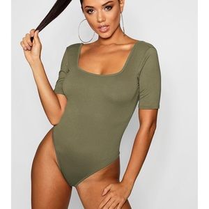 Square neck short sleeve bodysuit
